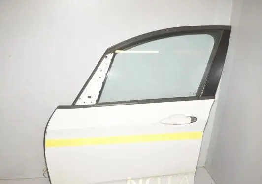 BMW 2 F46 Front door
