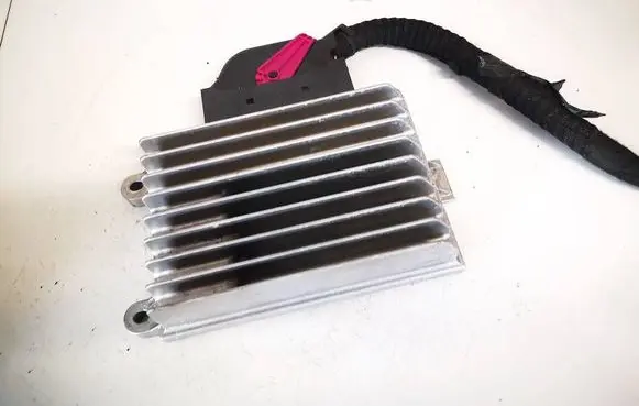 Mitsubishi Lancer X Sound amplifier 8j0035223b