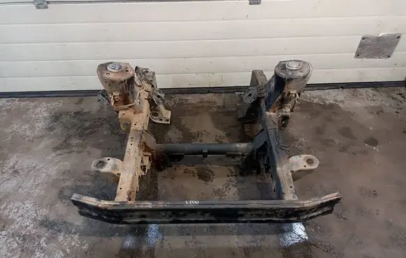 Mitsubishi L200 Frame