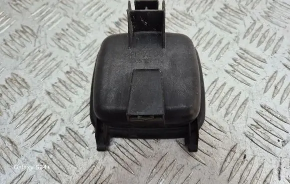 Mercedes-Benz S W220 Headlight/headlamp dust cover 1305239222