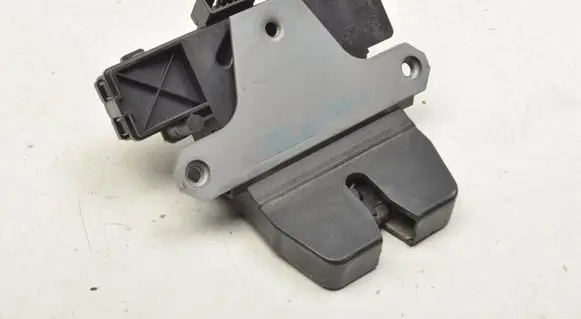 Volvo V50 Tailgate lock latch 4N51-A442A66-AN