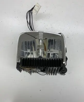 Volkswagen PASSAT B8 Headlight part 3G0998475 90058331 MDE911466