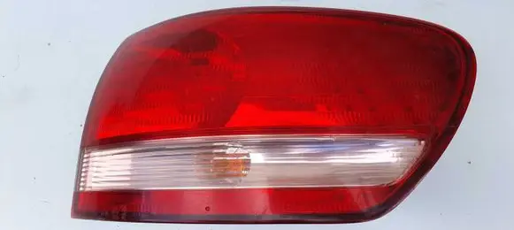 Toyota Avensis Verso Rear/tail lights NOCODE