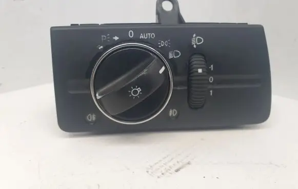 Mercedes-Benz E W211 Light switch 2115450904