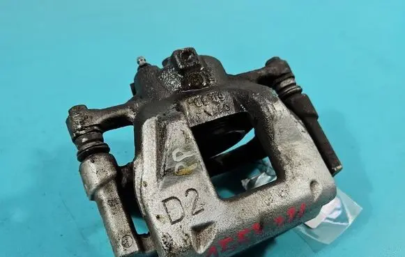 Toyota Auris E180 Front brake caliper IMPRK1553271