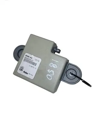 BMW 5 F10 F11 Antenna control unit 693502401 21367510