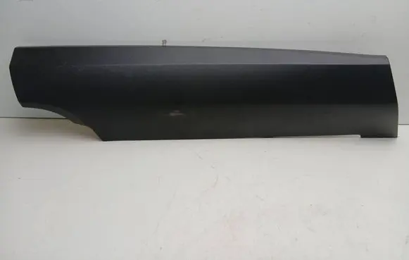 Volvo XC90 Rear seat side bottom trim 39829974