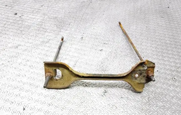 Subaru Forester SH Battery bracket 