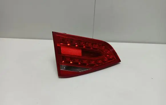 Audi A4 S4 B8 8K Tailgate rear/tail lights