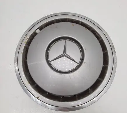 Mercedes-Benz E W124 R15 wheel hub/cap/trim 1244010924 7273200 24401092