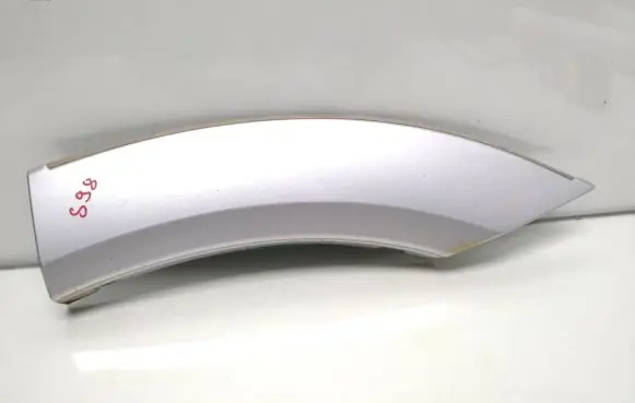 Mitsubishi Pajero Rear fender molding trim R478749