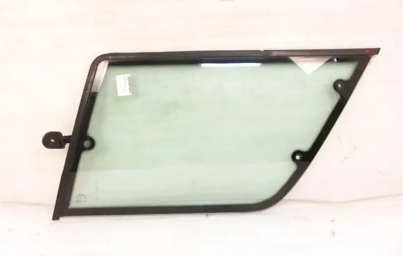 Opel Frontera A Rear side window 