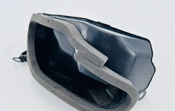 Toyota RAV 4 (XA50) Cabin air duct channel G92D142010
