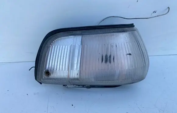 Toyota Corolla E90 Front indicator light 082121556
