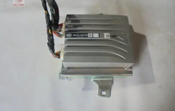 KIA Sportage Sound amplifier 96370-3w700