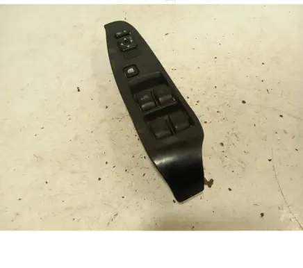Subaru Legacy Electric window control switch 83071AE020