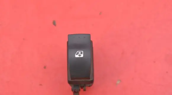 Nissan Primastar Electric window control switch 26488