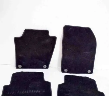 Skoda Fabia Mk3 (NJ) Car floor mat set 6V1863011G