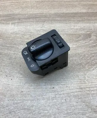 Opel Astra F Light switch 90481764 90481763