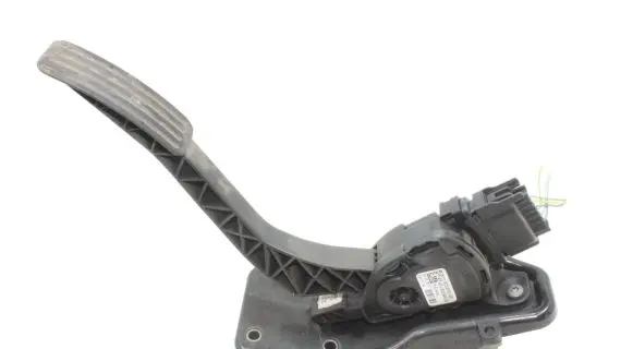 Jaguar XF X250 Accelerator throttle pedal 9X239F832BB 6PV009698
