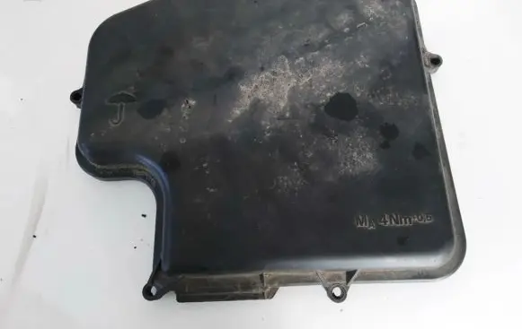 Volkswagen PASSAT B5 Fuse box cover 8d1907613a