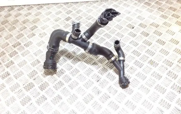 Volvo XC60 Engine coolant pipe/hose H59276
