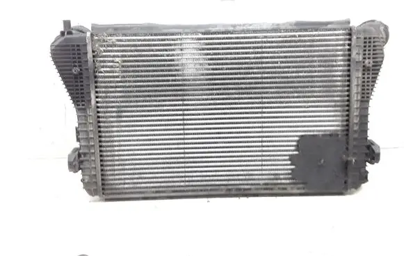 Volkswagen Touran I Intercooler radiator