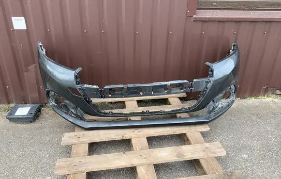 Peugeot 208 Front bumper