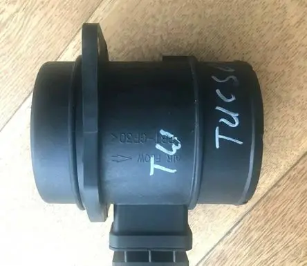 KIA Sportage Mass air flow meter 281642A500