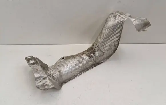 Exhaust heat shield