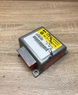 BMW 5 E39 Airbag control unit/module 8362119 12198403