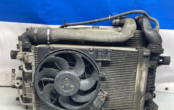 Opel Zafira B Radiator set 13158655 0130303975 13171592