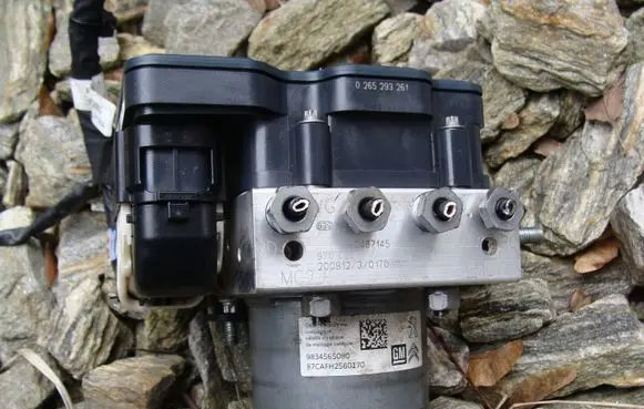 Citroen C3 ABS Pump 9834565080 870AFH2560170
