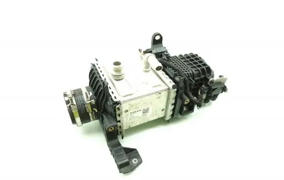 Volvo V60 Intercooler radiator 32249372
