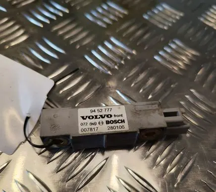 Volvo XC70 Airbag deployment crash/impact sensor 9452777 007817