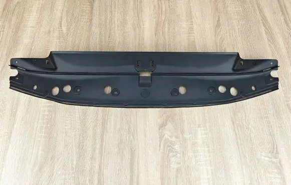 BMW 4 G22 G23 G24 G26 Radiator trim 7486827