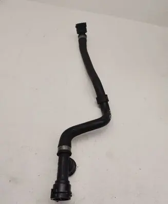 BMW 5 G30 G31 Engine coolant pipe/hose 8636550