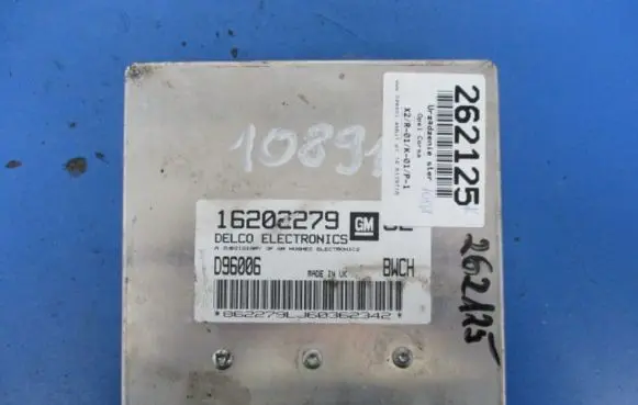 Opel Corsa B Engine control unit/module ECU