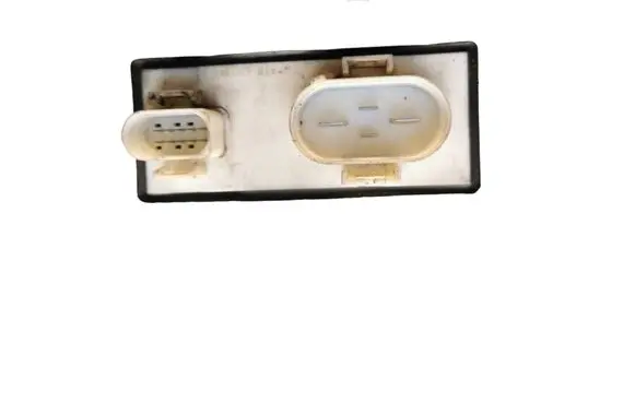 Coolant fan relay