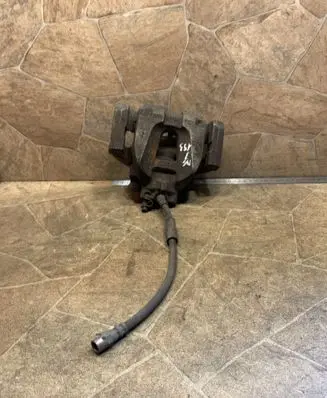 BMW 7 F01 F02 F03 F04 Rear brake caliper