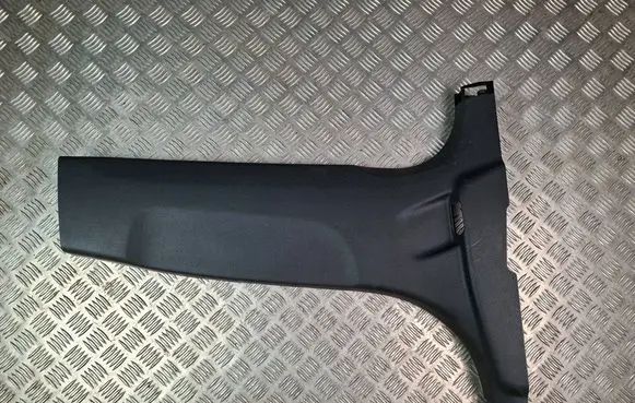 KIA Sorento (B) pillar trim (bottom) 85845C5100