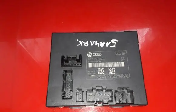 Audi A5 8T 8F Seat control module 8T0959760B 00020350