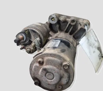 Citroen C4 Grand Picasso Starter motor 9663528880 M000T22471
