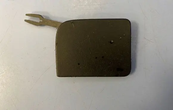 Nissan Almera Tino Front tow hook cap/cover 622A0BU000