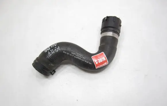 Audi A4 S4 B8 8K Engine coolant pipe/hose 8K0121101P