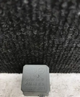 Mercedes-Benz Sprinter W906 Other relay A0025422619 4RA00779307