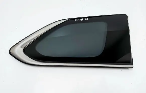 Mitsubishi Outlander Rear side window