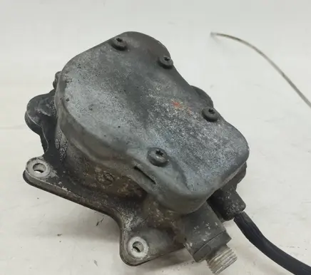 Vacuum pump