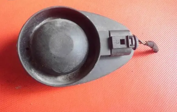 Volkswagen New Beetle Horn signal