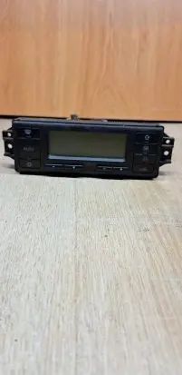 Seat Toledo II (1M) Climate control unit 1M0820043C 5HB00797801